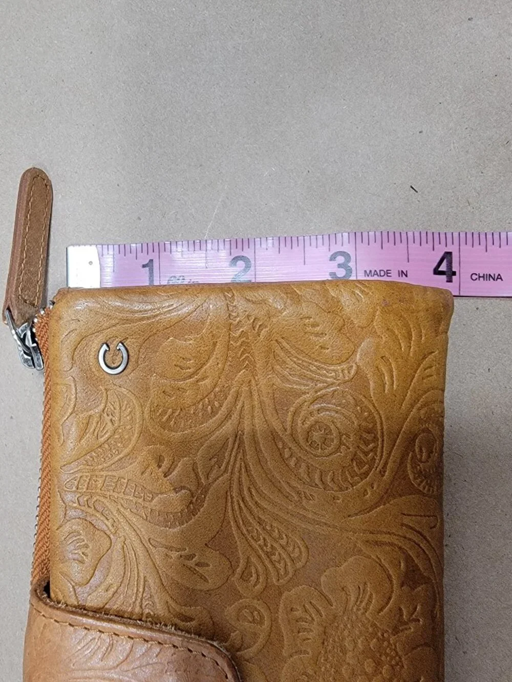 WILD WEST Los Angeles Tooled Genuine Leather Flap Bifold Wallet Wristlet